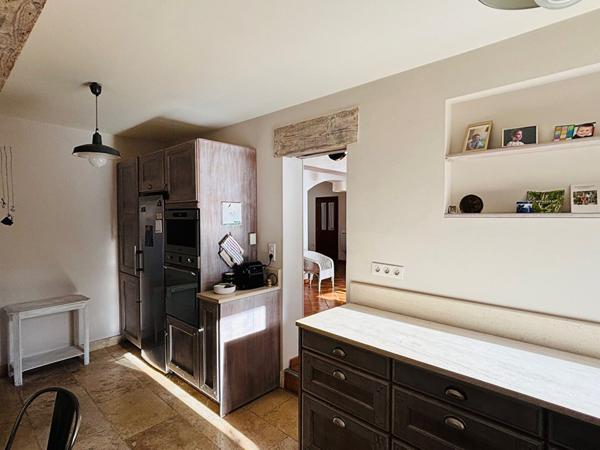 Maison 5 pièce(s) 206 m2