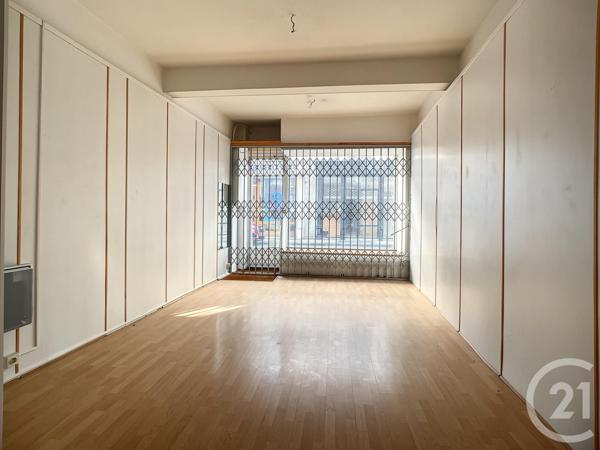 Immeuble à vendre  450 m2 ST GIRONS - 09