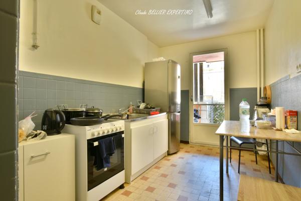 Marseille (13004) Appartement T3 de 68.8 m² et son stationnement privatif en vente à MARSEILLE 13004 Résidence SAINT JUST