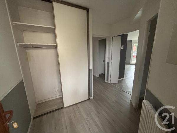 Appartement F5 à vendre  5 pièces - 98,50 m2 MENNECY - 91
