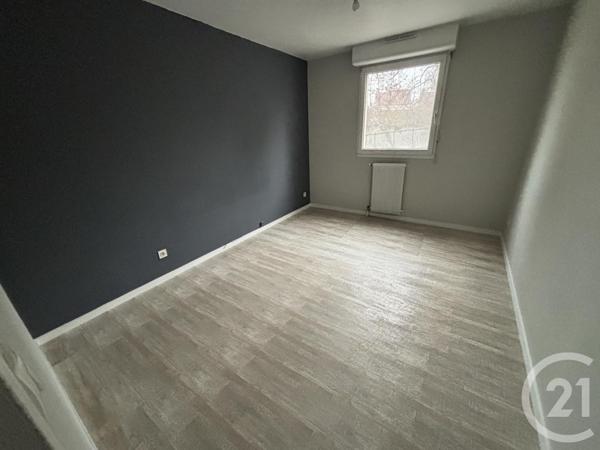 Appartement F5 à vendre  5 pièces - 98,50 m2 MENNECY - 91