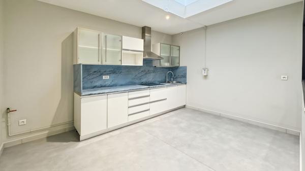 Location Local commercial155 m² - VARENNES JARCY (91480)