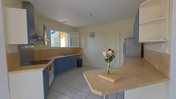 Location / Maison T5 à Saint-Sever (40500)