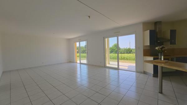 Location / Maison T5 à Saint-Sever (40500)