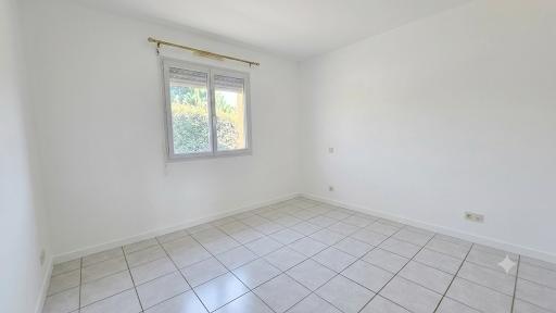 Location / Maison T5 à Saint-Sever (40500)