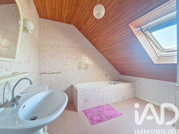 Maison à vendre 11 pièces 222 m² Plougonvelin