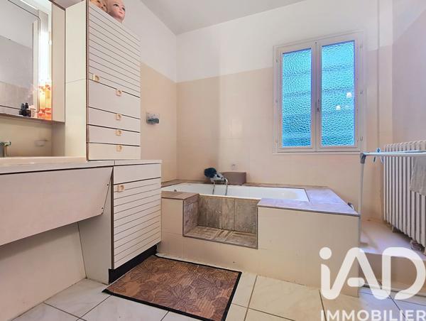 Maison à vendre 8 pièces 272 m² Ferrières-en-Gâtinais