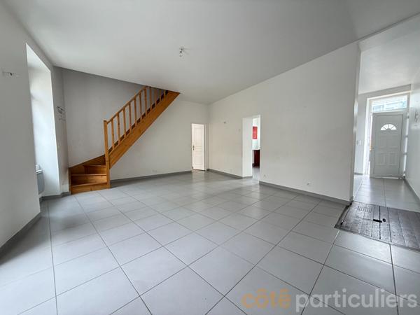 Vente Maison125,49 m² - 5 Pièces - SAINT AMAND MONTROND (18200)