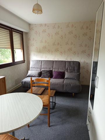 Studio meublé en résidence