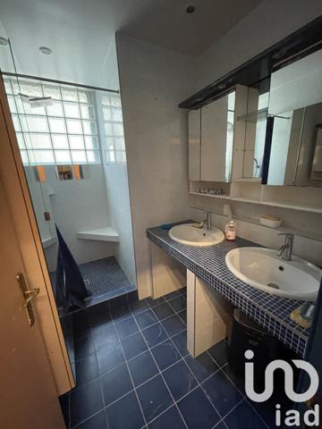 Maison traditionnelle 6 pièces de 87 m² à Rosny-sous-Bois (93110)