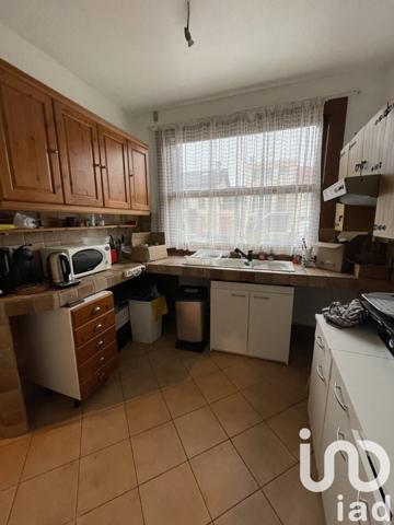 Maison traditionnelle 6 pièces de 87 m² à Rosny-sous-Bois (93110)