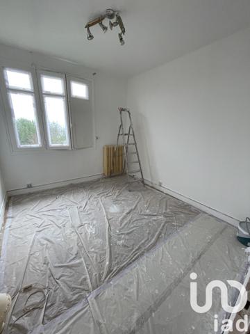 Maison traditionnelle 6 pièces de 87 m² à Rosny-sous-Bois (93110)