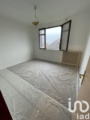 Maison traditionnelle 6 pièces de 87 m² à Rosny-sous-Bois (93110)