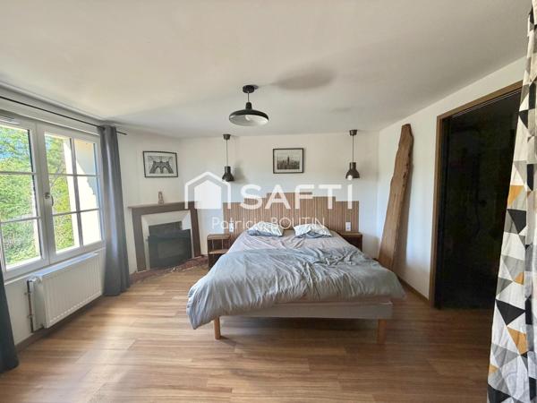 MAISON 3 CHAMBRES + STUDIO ATTENANT ET GARAGE A COULON