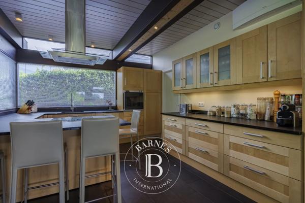Divonne-les-Bains, Villa 4 Chambres -  316 m² à vendre