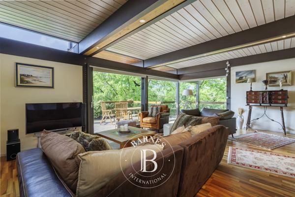 Divonne-les-Bains, Villa 4 Chambres -  316 m² à vendre