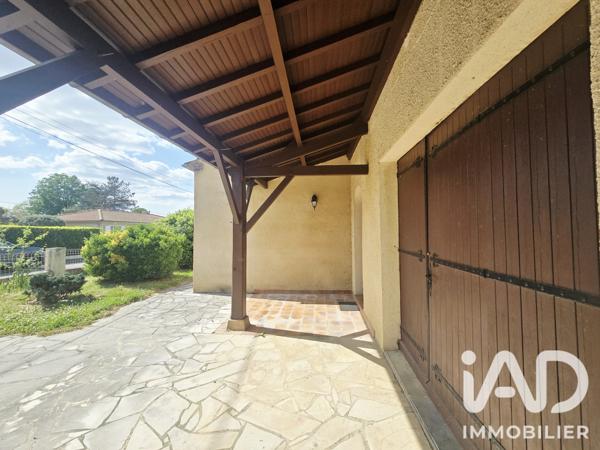 Location maison 5 pièces 131 m² Montayral