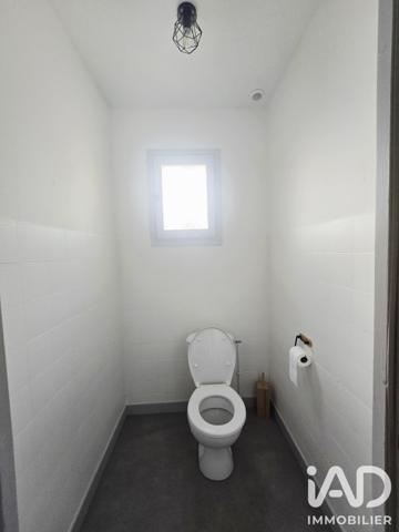 Location maison 5 pièces 131 m² Montayral