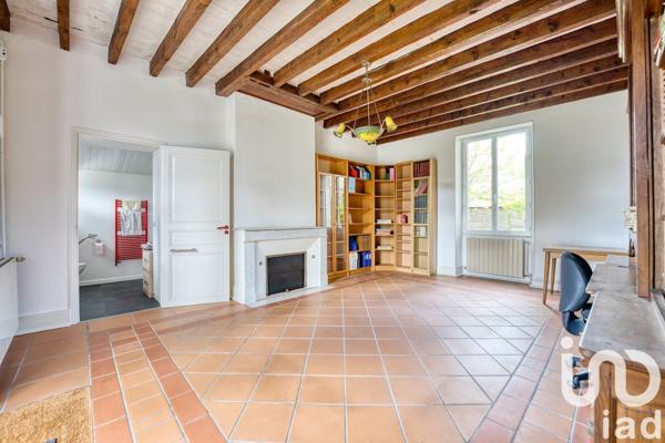 Maison d’architecte 9 pièces de 286 m² à Podensac (33720)