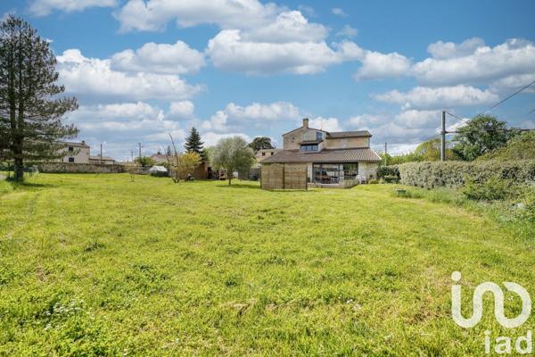 Maison d’architecte 9 pièces de 286 m² à Podensac (33720)