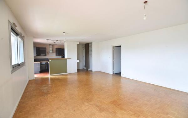 Appartement à vendre    4 pièces •  Tassin-la-Demi-Lune