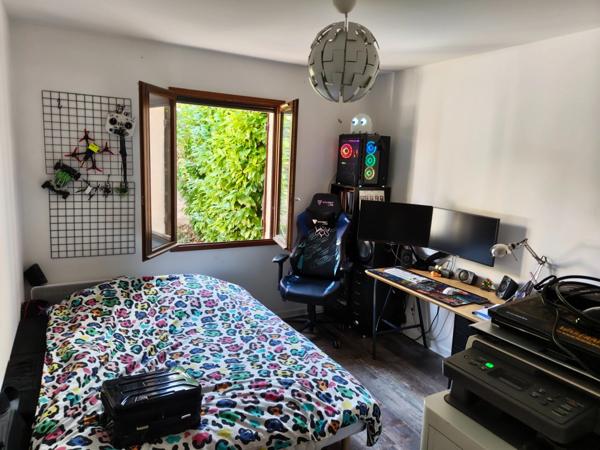 Eguilles CV, maison Type 4 sur terrain 410 m2 avec garage