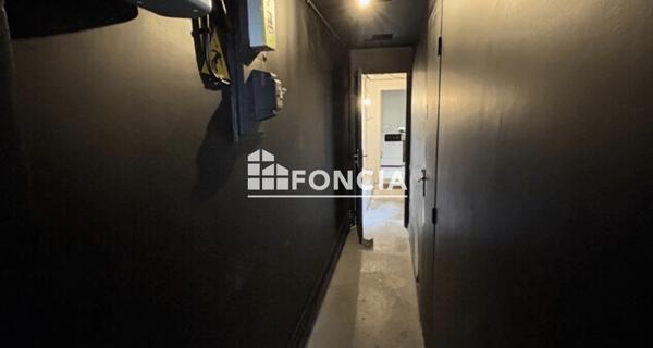 Location Local commercial 73.38 m² - Paris 75015