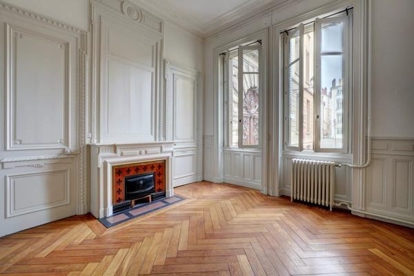 Lyon 5 - Saint Jean - Appartement de 134 m² - bureau - 3 chambres