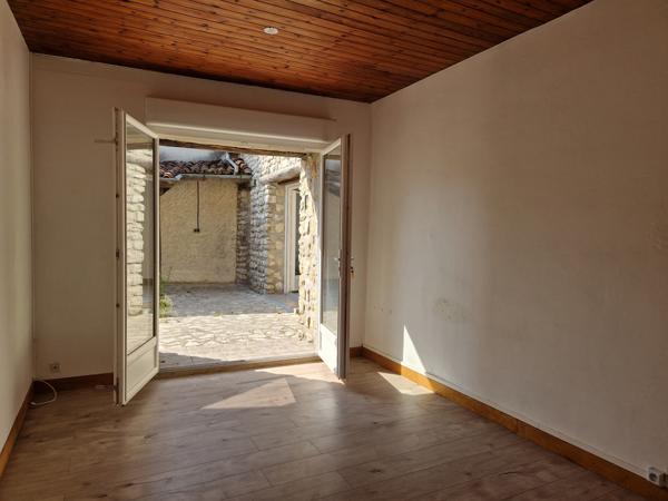 Maison à vendre à Ruelle-sur-Touvre (16600) - Charente
