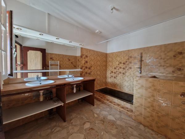 Maison à vendre à Ruelle-sur-Touvre (16600) - Charente