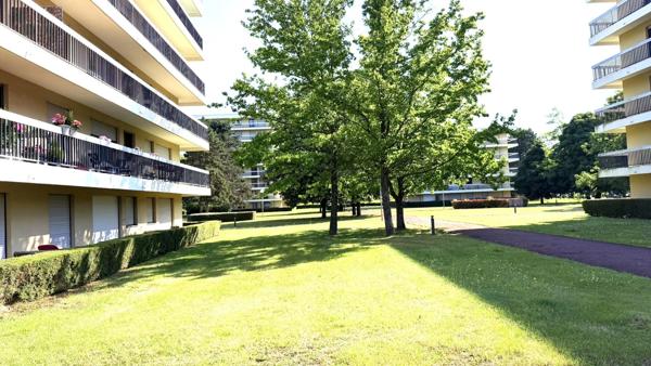 APPARTEMENT 2 CHAMBRES FACE A L'EDHEC