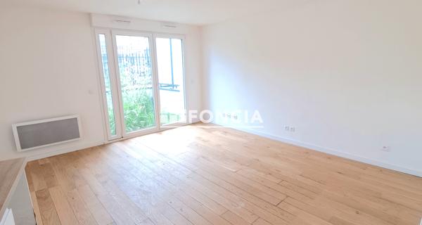 Location Studio 35.2 m² - Les Mureaux 78130