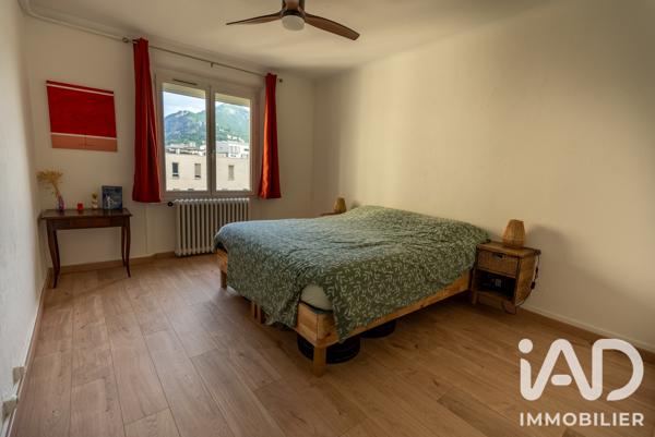Appartement à vendre 3 pièces 81 m² Grenoble