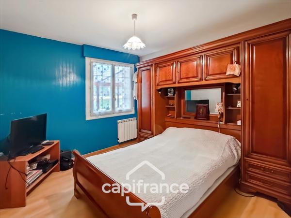 Maison à vendre 5 pièces LA CHAPELLE HUON (72)  -  Terrain 1648 m²  -