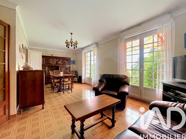 Maison à vendre 6 pièces 123 m² Saint-Étienne-de-Montluc