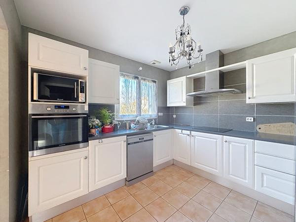 Charmante Maison 3 chambres à Vendre à Challans - Idéale pour votre Famille !