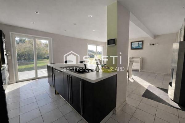 Maison 9 pièces proche de Sautron