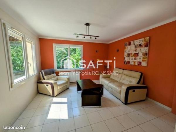 Maison 9 pièces proche de Sautron