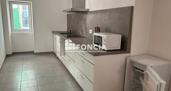 Location Appartement meublé 2 pièces 56.7 m² - Bagnols-sur-cèze 30200