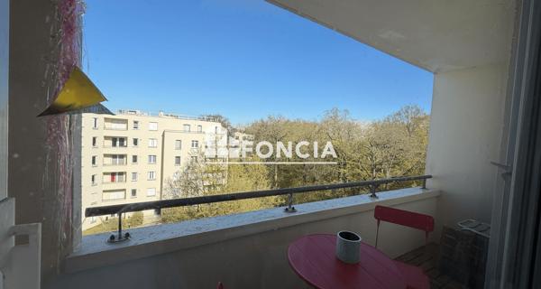 Location Appartement meublé 2 pièces 41.63 m² - ÉVry-courcouronnes 91000