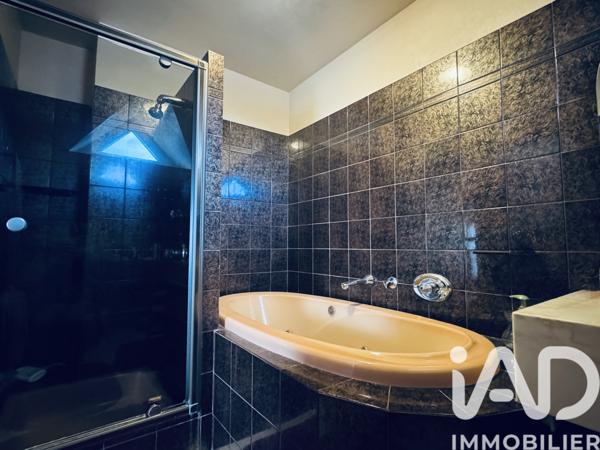 Maison à vendre 7 pièces 200 m² Maurepas