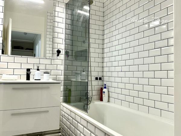 Carrières-sous-Poissy (78955) Charmant appartement lumineux (traversant) et spacieux, proche commodités.