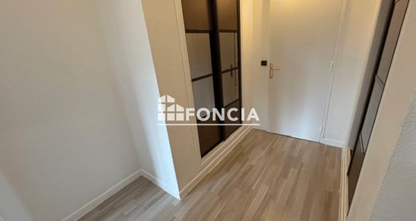 Location Appartement meublé 3 pièces 77.41 m² - Champigny-sur-marne 94500