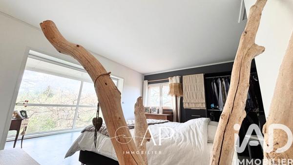 Maison à vendre 6 pièces 240 m² Toulon