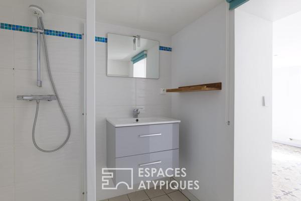Chalet de bord de mer à l’adresse de prestige