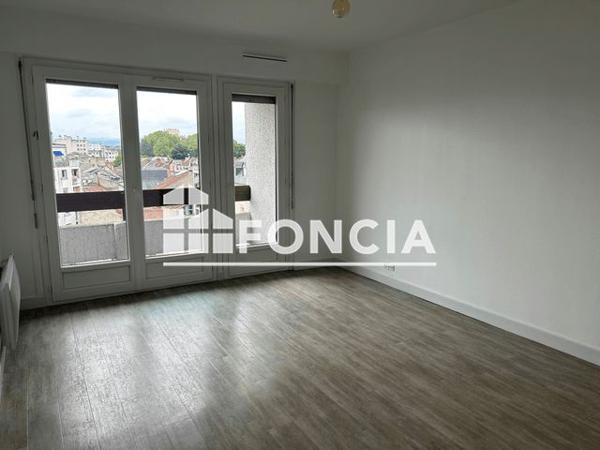 Location Appartement 4 pièces 81.52 m² - 10 COURS DE REFFYE Tarbes 65000