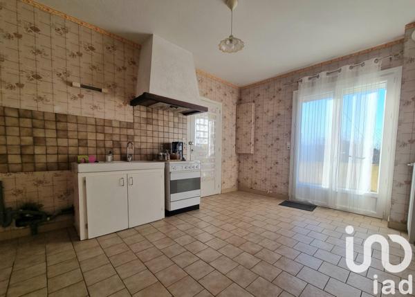 Maison à vendre 5 pièces 130 m² Doué-en-Anjou