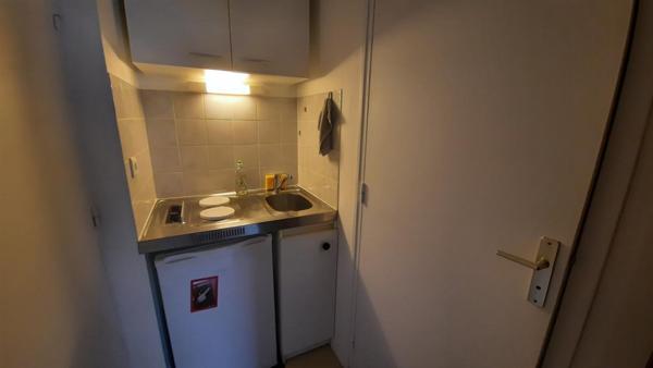 Appartement T1 à louer - 16 m² (réf : 571318)