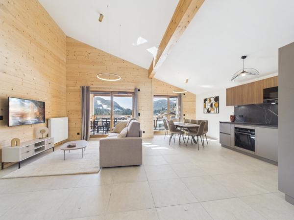 Haute Savoie (74), à vendre SAMOENS - Domaine skiable Grand Massif - Appartement T5 duplex