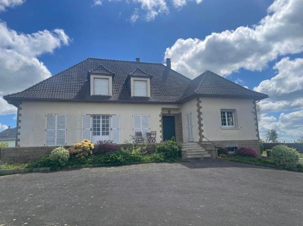 Maison à vendre |  Saint-Hilaire-du-Harcouët |  7 pièces | 208 m²